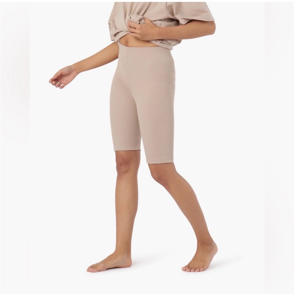 TKEES biker shorts - Sandy taupe